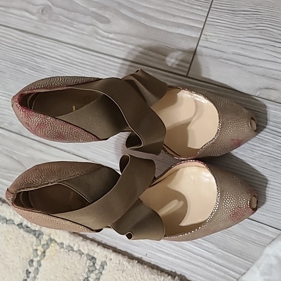 Louboutin Gold Heels - Picture 6 of 8